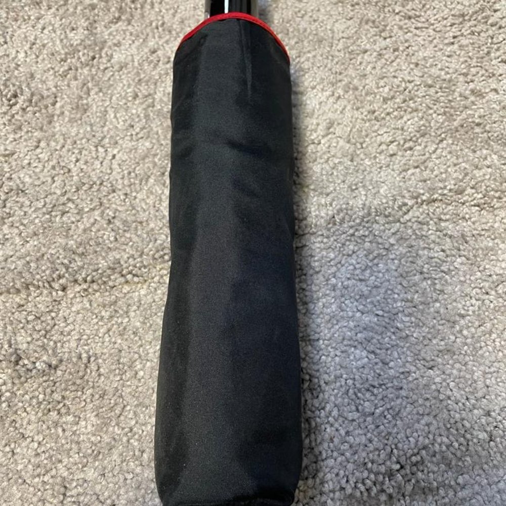 DISNEY VERA BRADLEY PAISLEY UMBERELLA SENSATION SIX LIMITED EDITION NWT - Picture 8 of 8